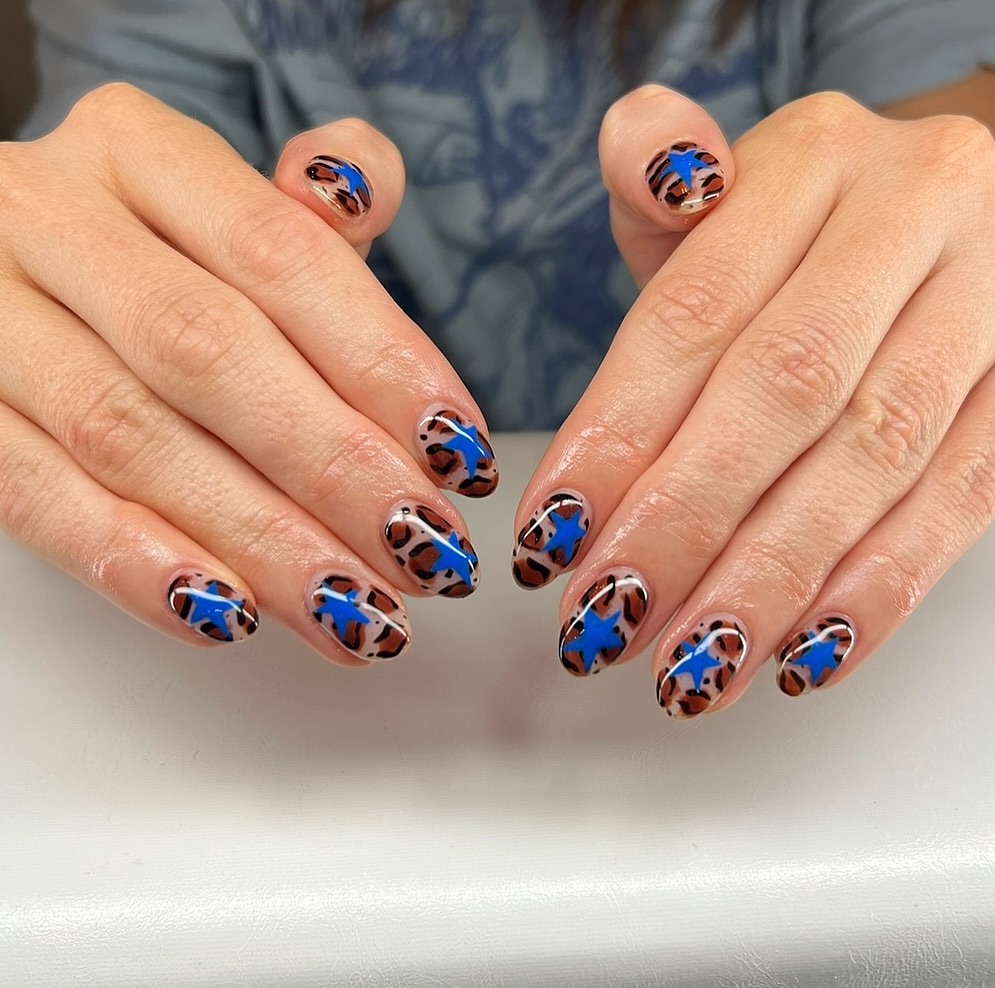 Blue Star Leopard Print Glossy Oval Nails