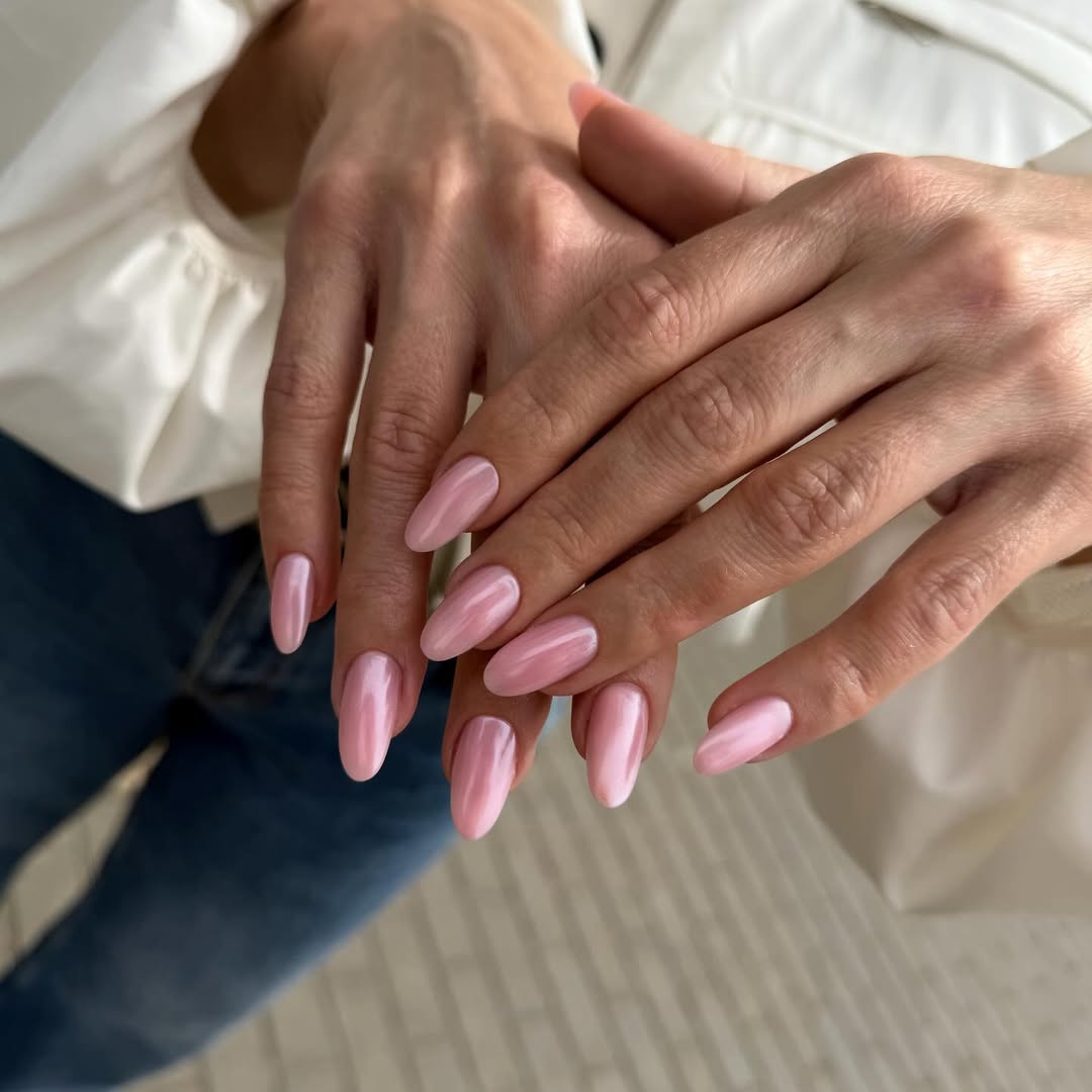 Blushing Pink Pearl Chrome Oval Nails