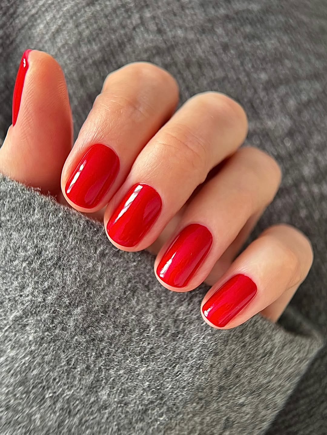 Classic Crimson Glossy Oval Nails