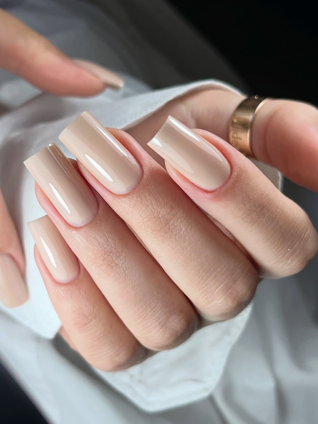 Classic Glossy Light Beige Square Nails