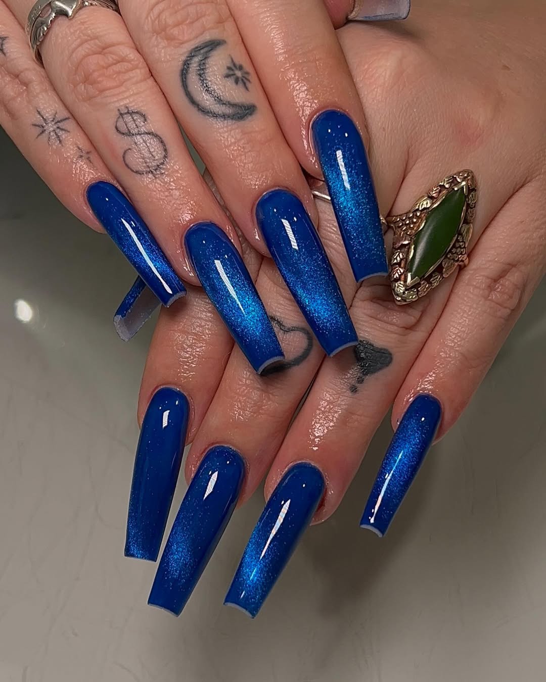 Electric Blue Cat Eye Long Coffin Nails
