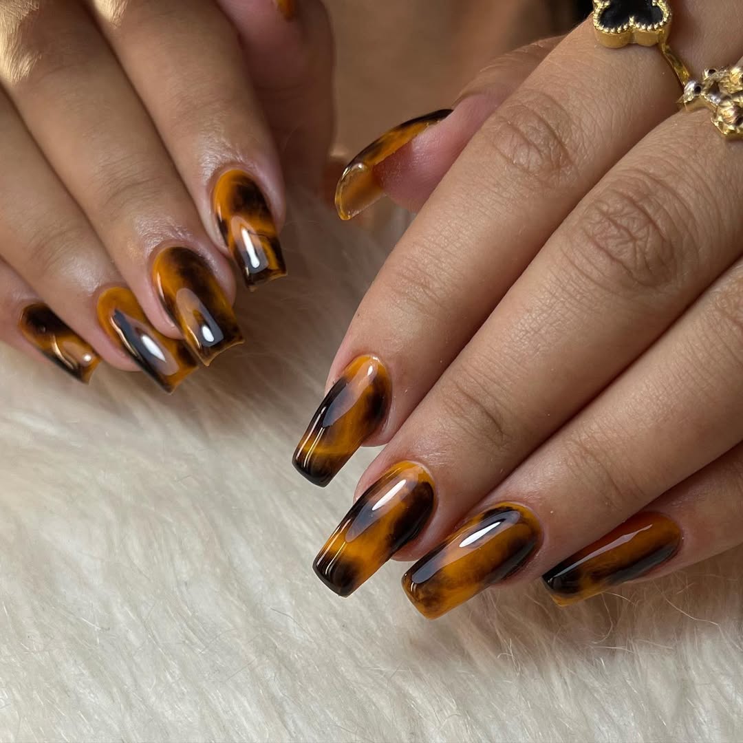 Glossy Amber Tortoise Shell Medium Coffin Nails