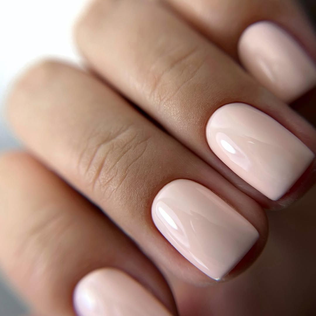 Glossy Pale Peach Square Short Nails