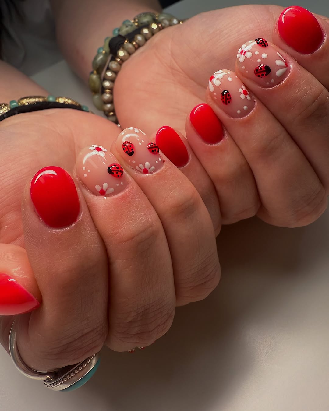 Ladybug and Daisy Classic Red Oval Nails