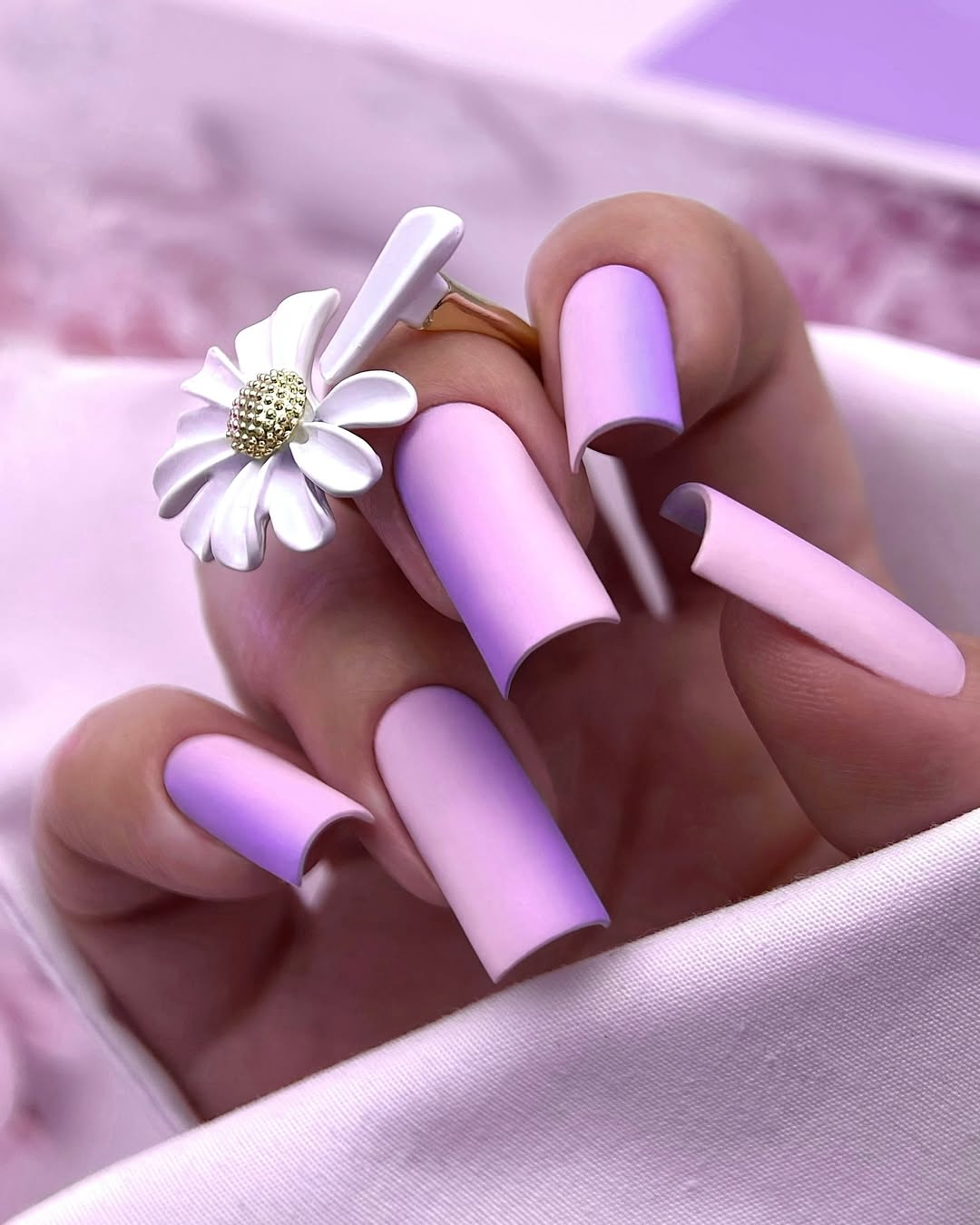 Matte Lavender Pink Gradient Coffin Nails