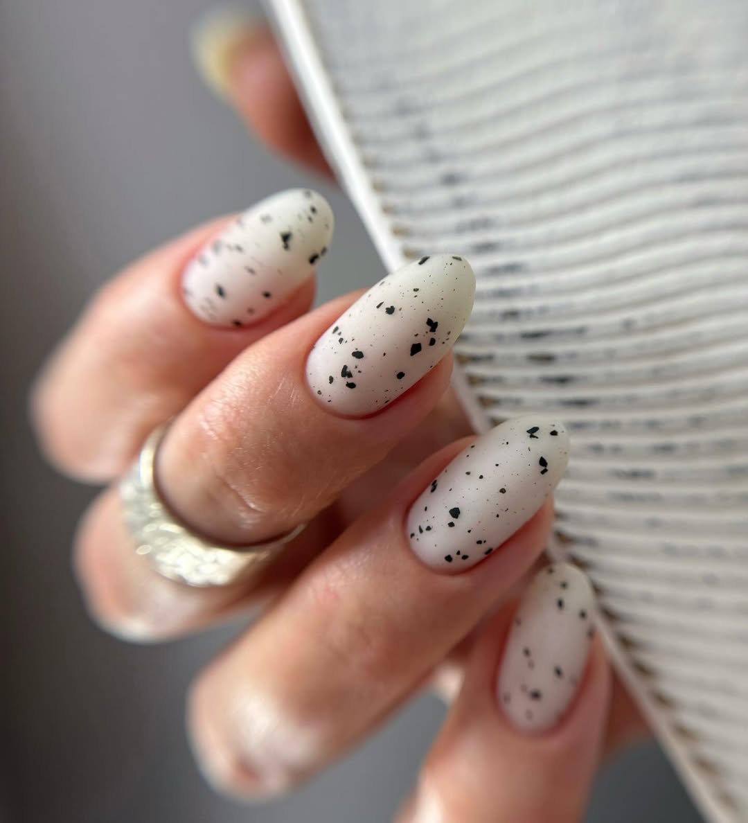 Matte White Quail Egg Speckle Oval Nails