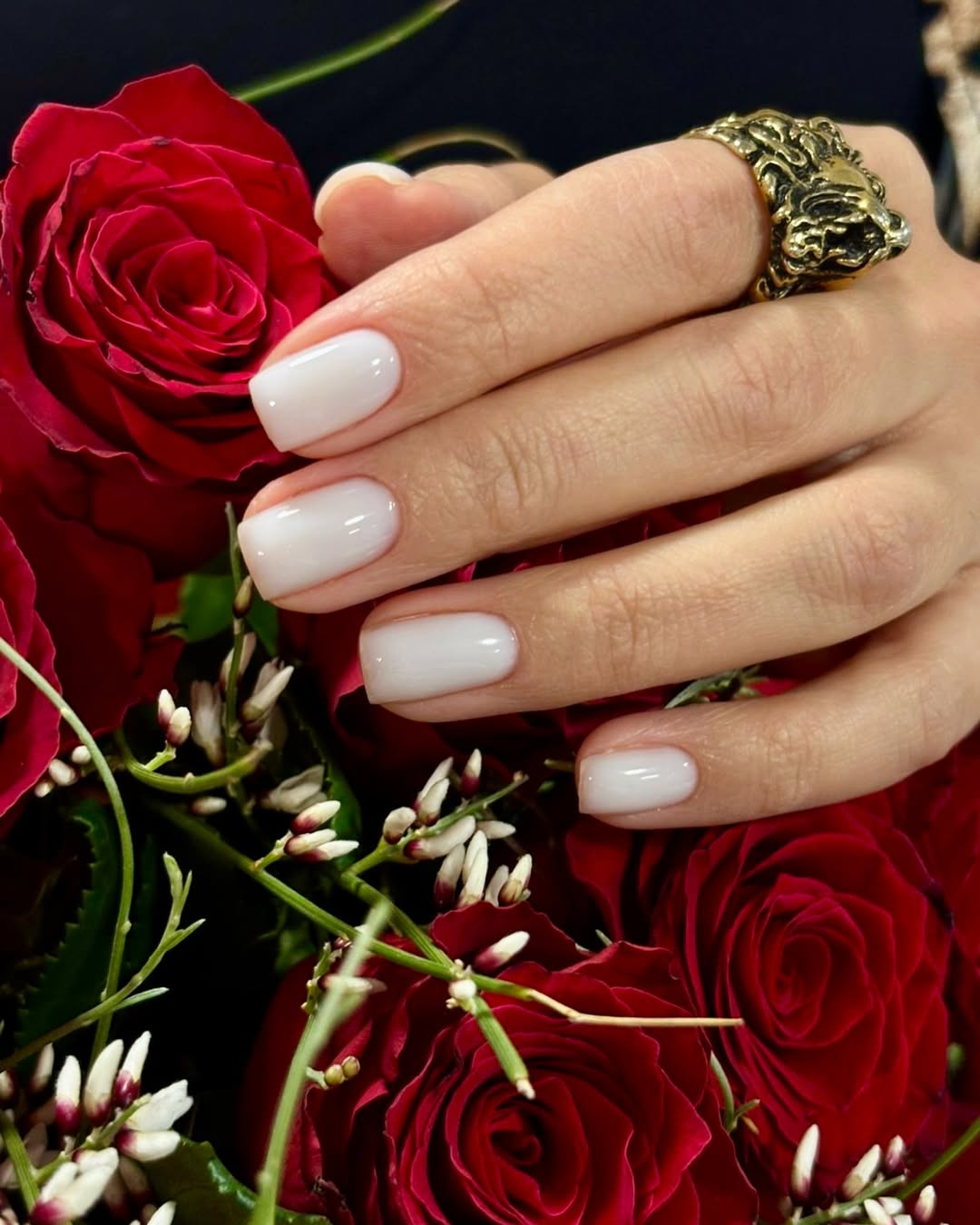 Milky White Oval Glossy Nails
