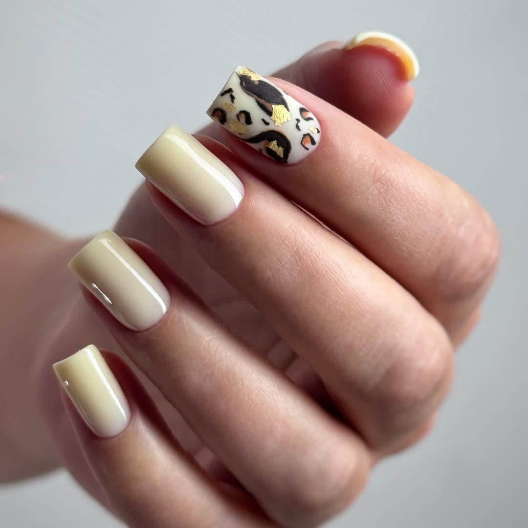 Milky Yellow Square Leopard Print Accent Nails