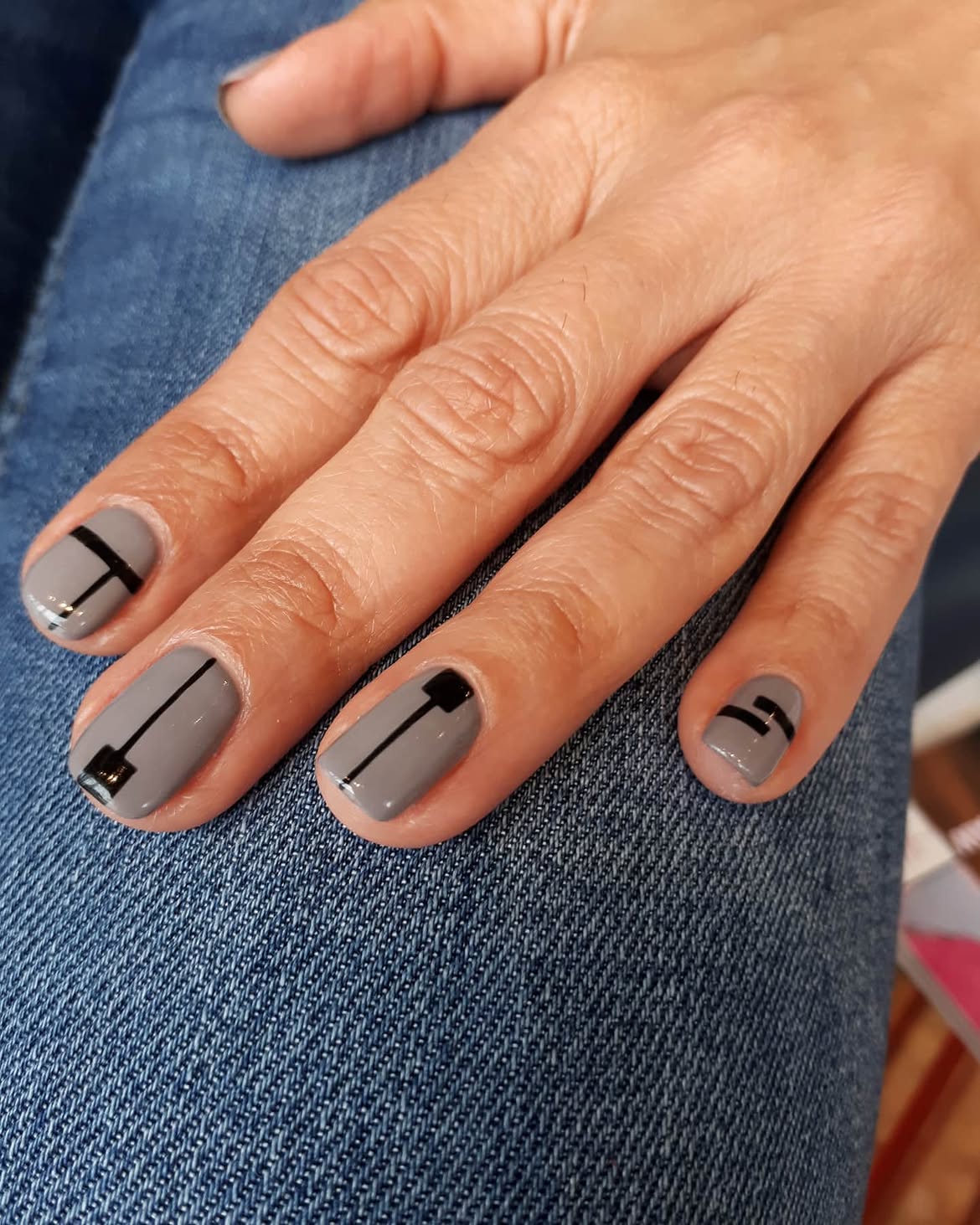 Modern Grey and Black Geometric Lines