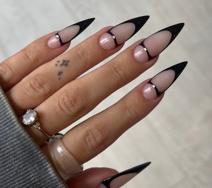 Sharp Black Outline Stiletto Nails with Gems