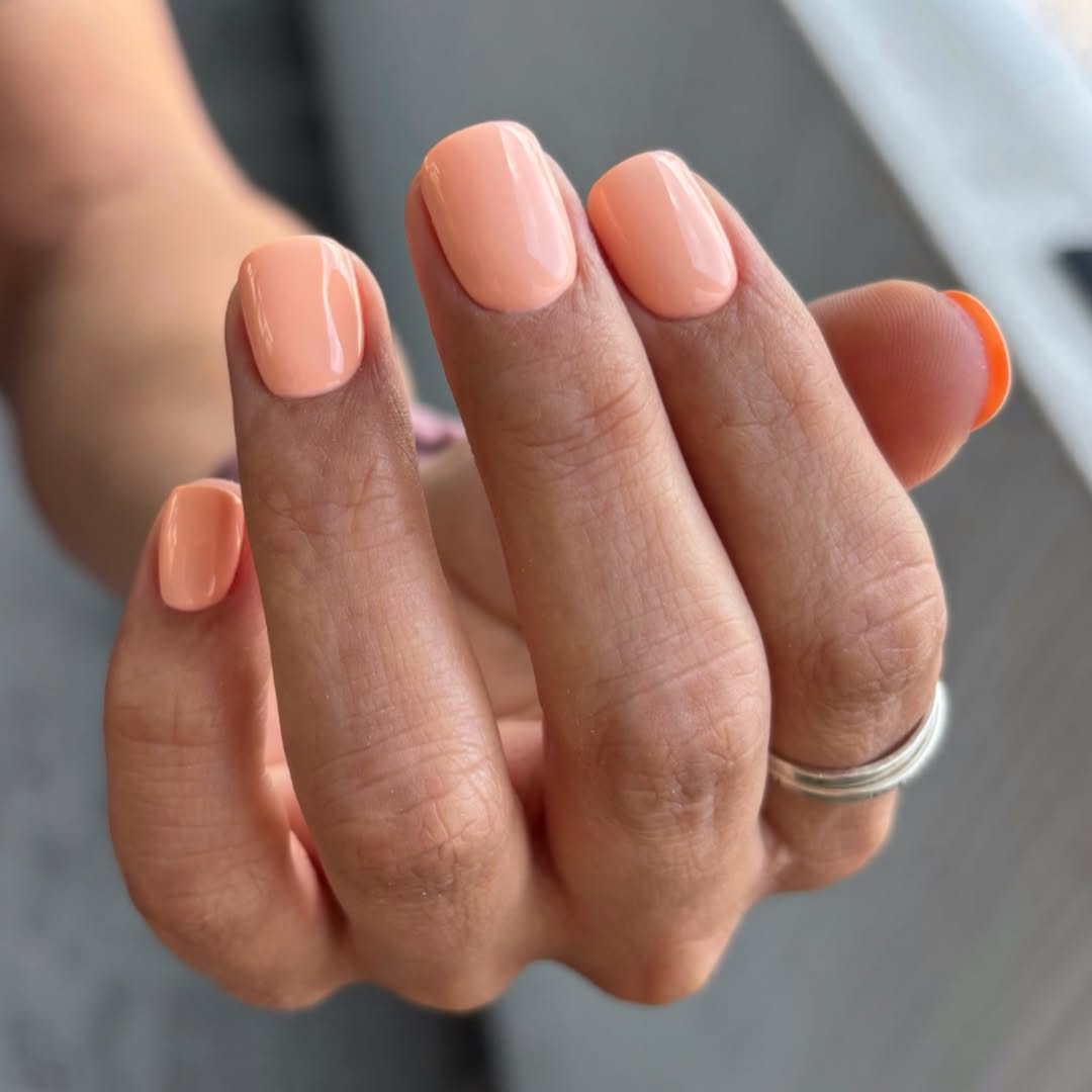 Summer Peach Glossy Short Rounded Squoval