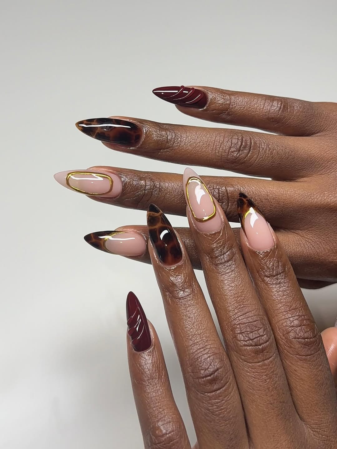 Tortoiseshell French Tips with Gold Outline