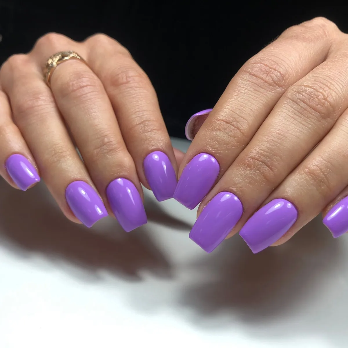 Vibrant Lavender Glossy Square Nails
