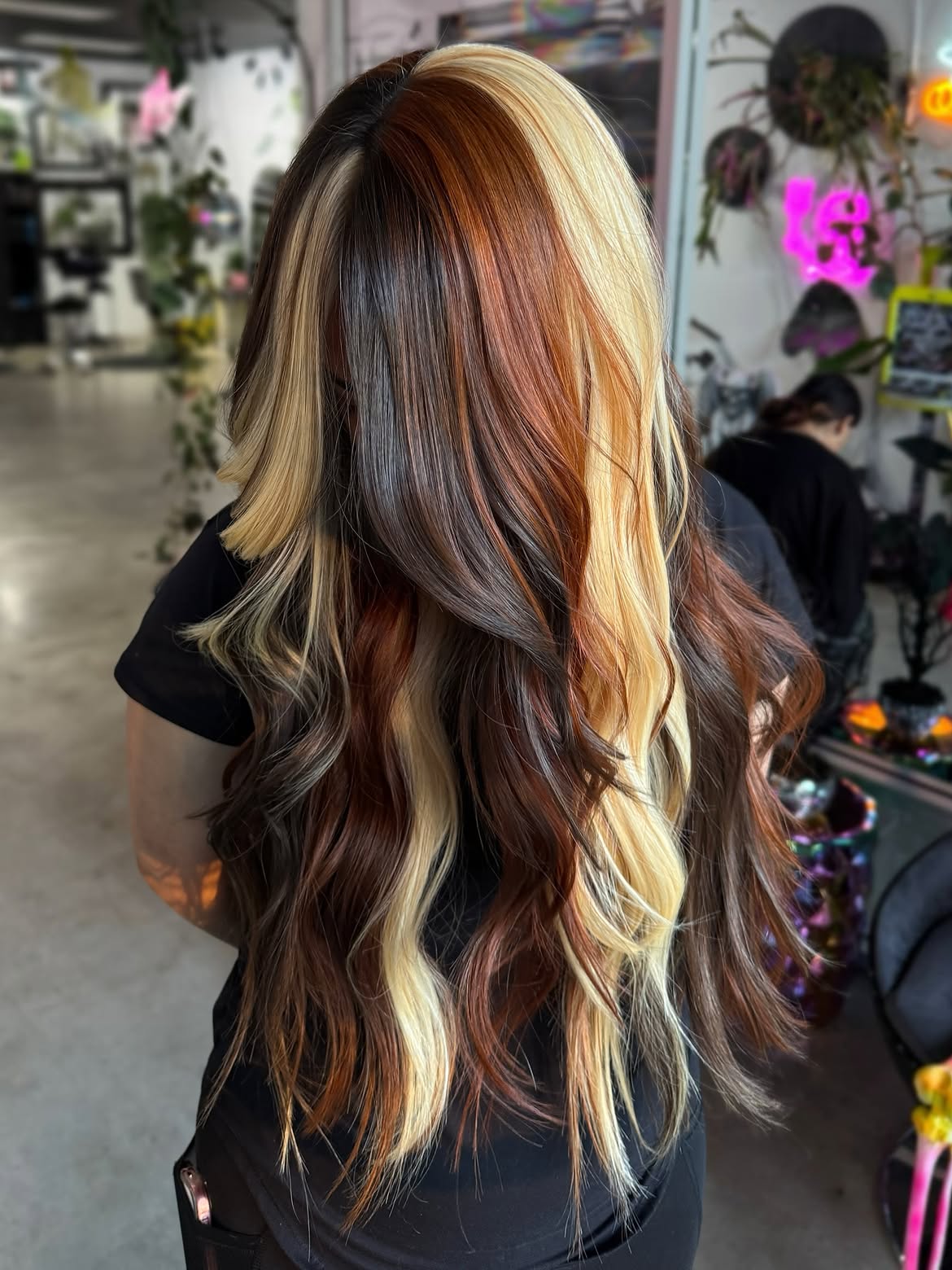 Bold Contrasting Streaks Calico Hair Color Waves