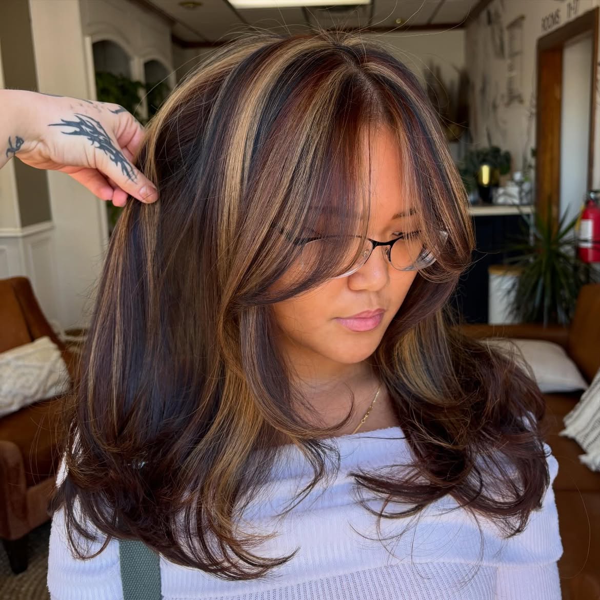 Bronde Calico Hair With Voluminous Face-Framing Layers