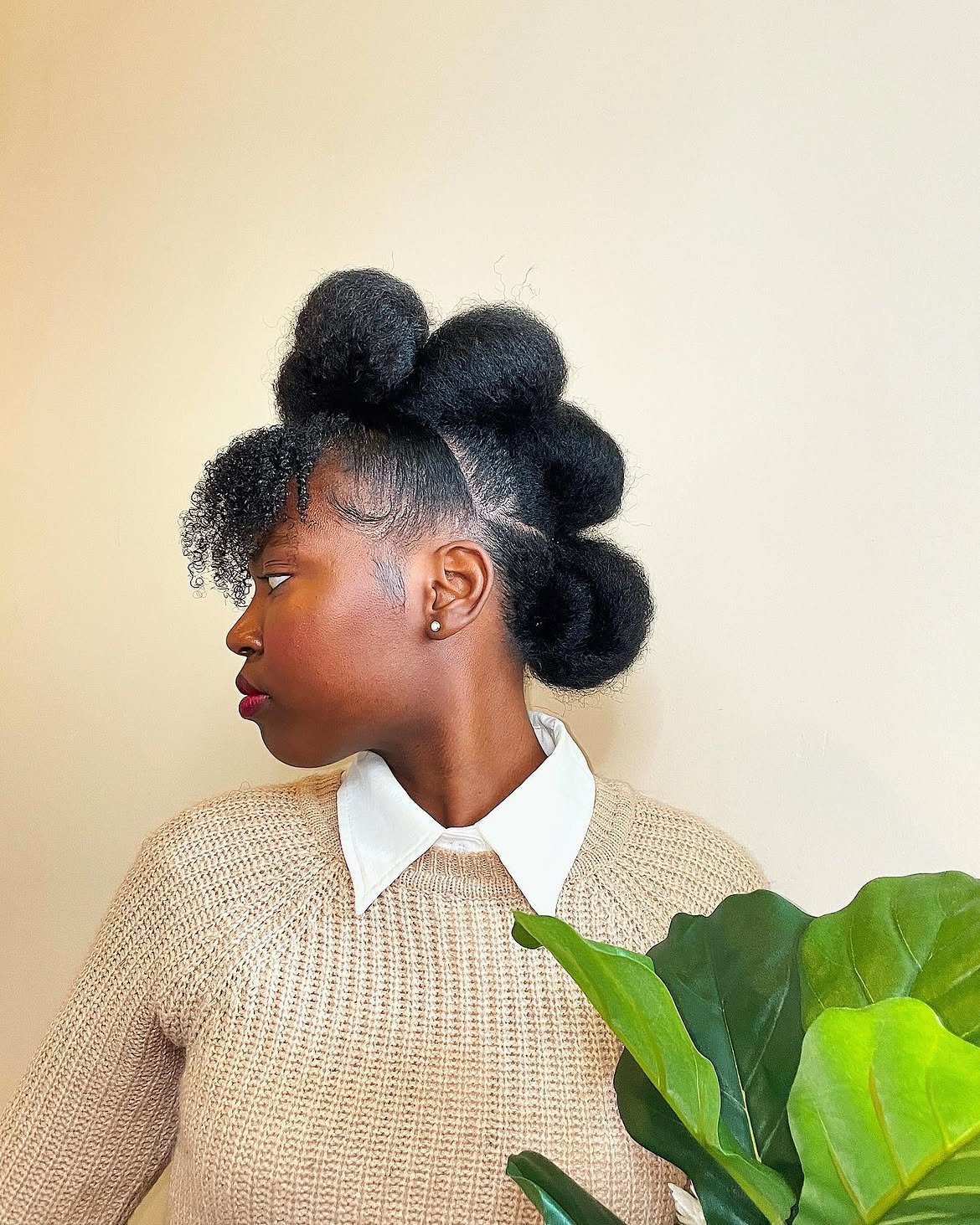 Bubble Mohawk With Defined Coil Bangs