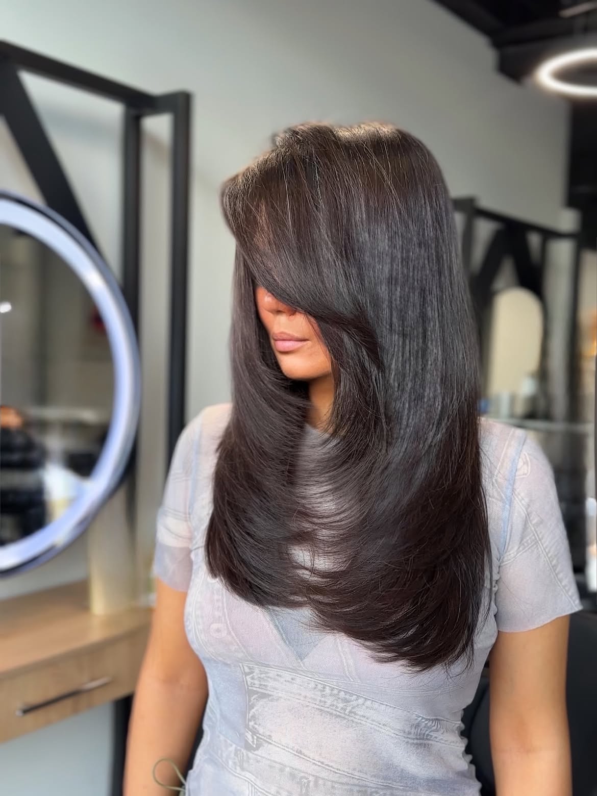 Cascading Layers With Face-Framing Bangs