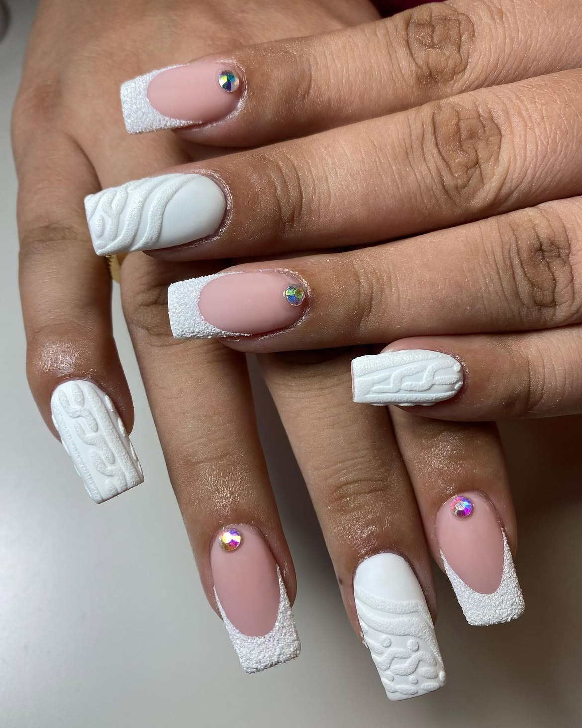 Chunky Knit 3D Sweater French Tips