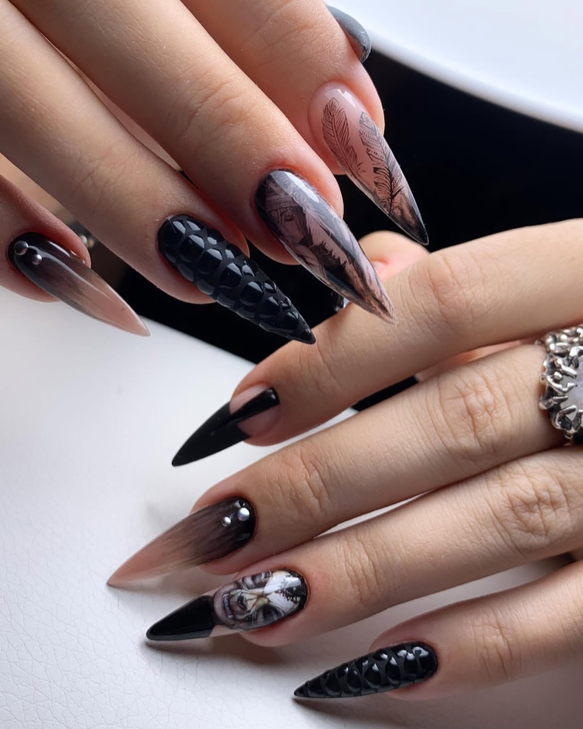 Dark Forest Wolf Stiletto Nails With 3D Texture