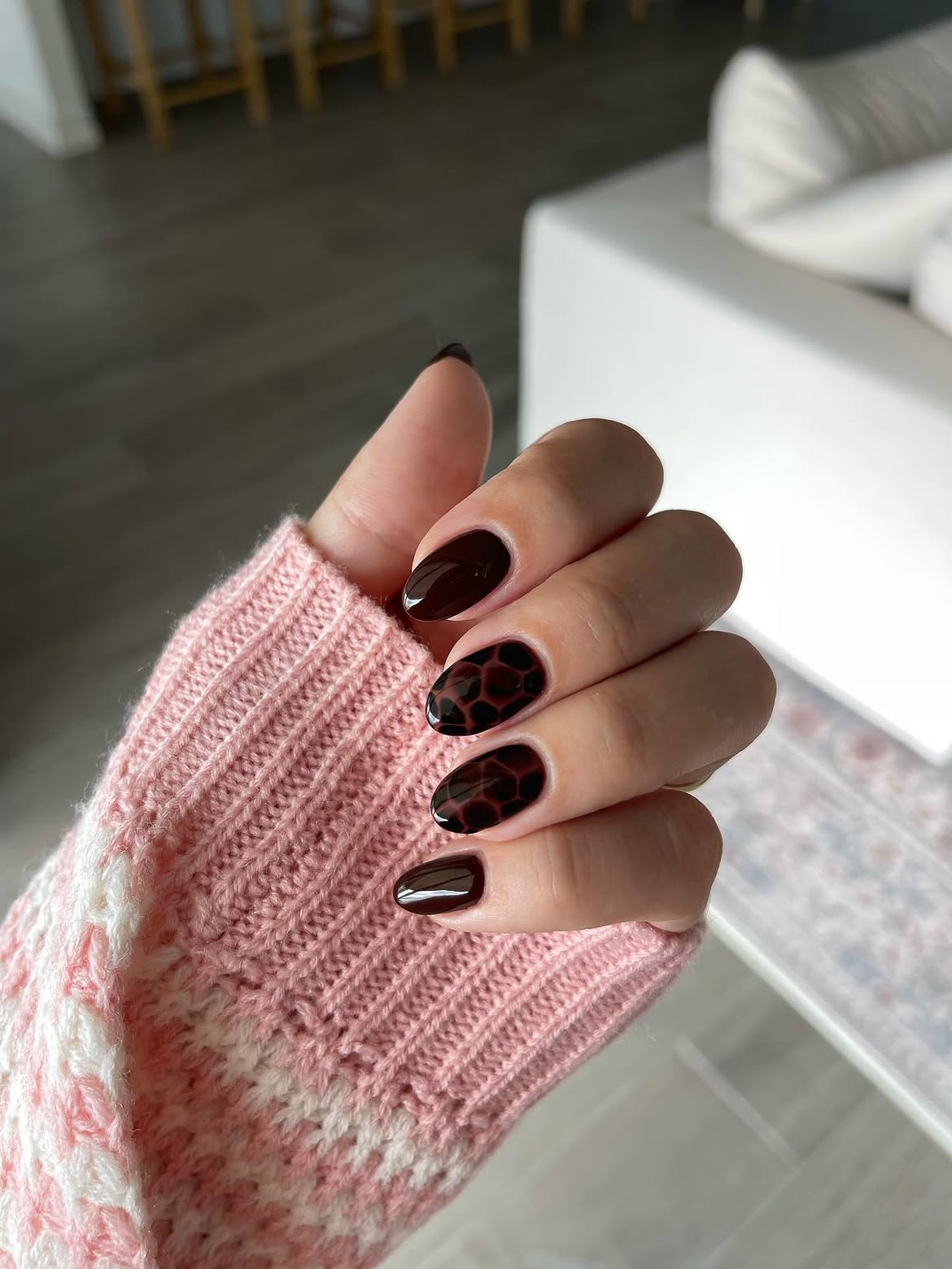 Deep Brown Tortoiseshell Oval Nails