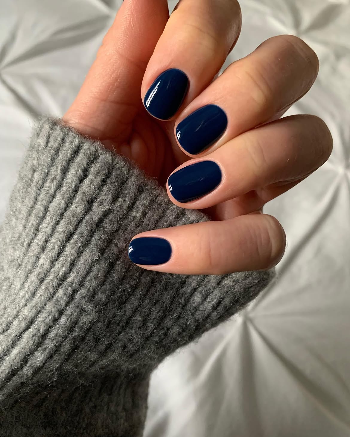 Deep Navy Blue Glossy Oval Nails