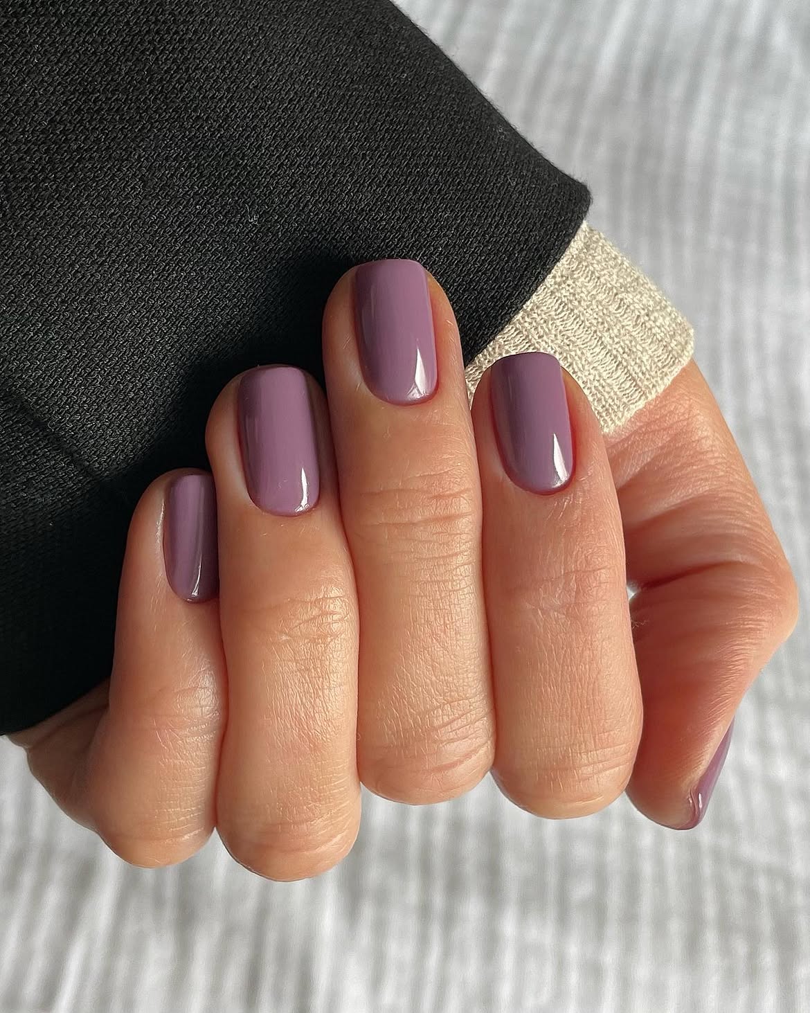 Dusty Mauve Glossy Short Squoval Nails