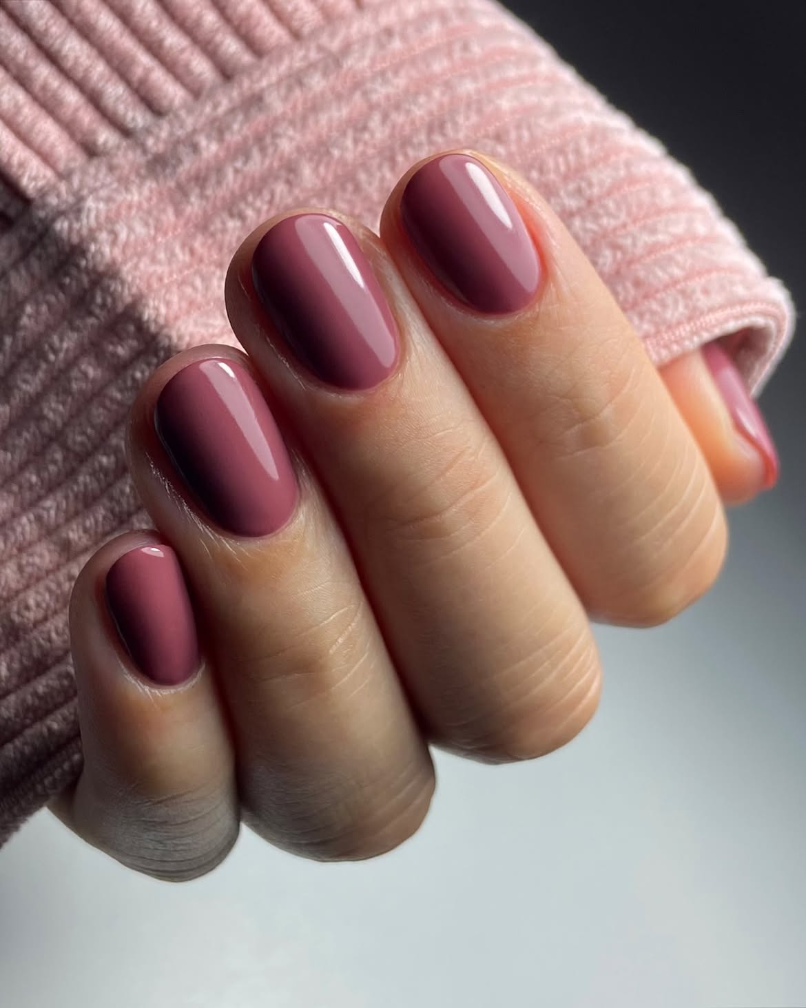 Dusty Rose Glossy Oval Nails
