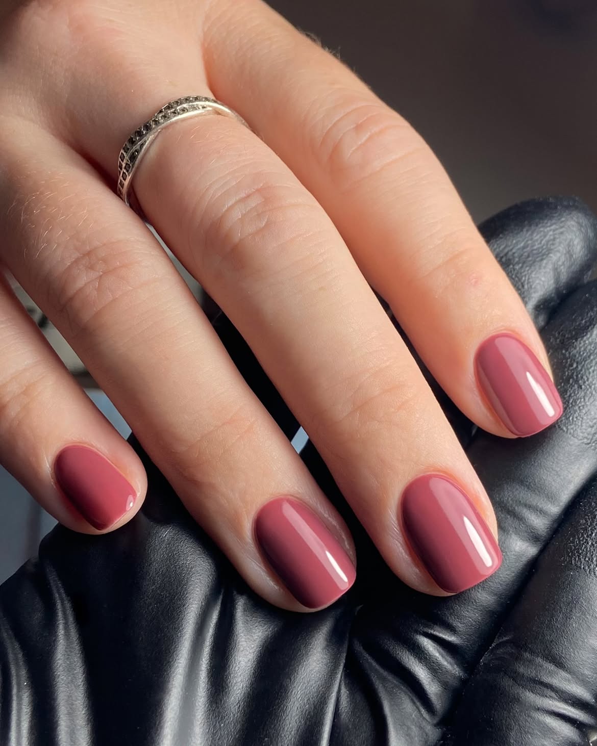Dusty Rose Oval Glossy Nails