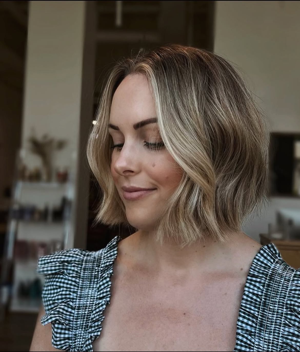 Effortless Bronde Bob With Textured Waves