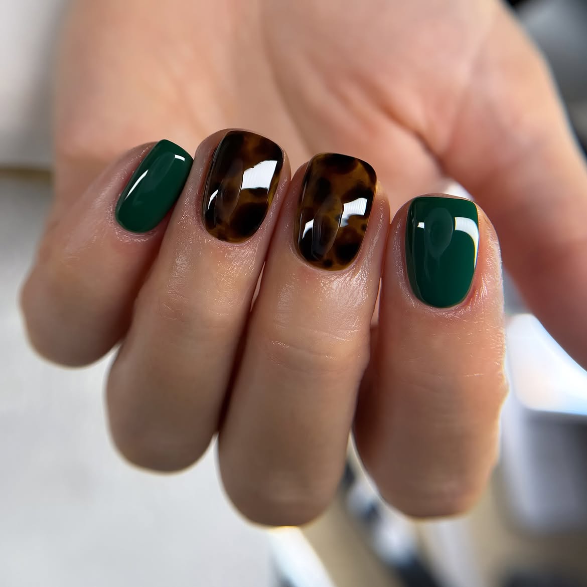 Emerald Green Tortoiseshell Mix-and-Match Square Nails