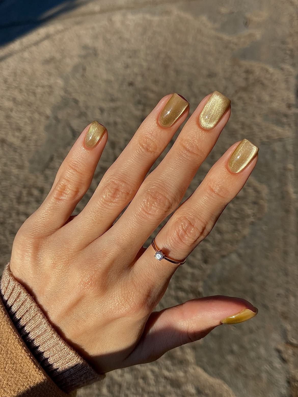 Gilded Amber Cat Eye Square Nails