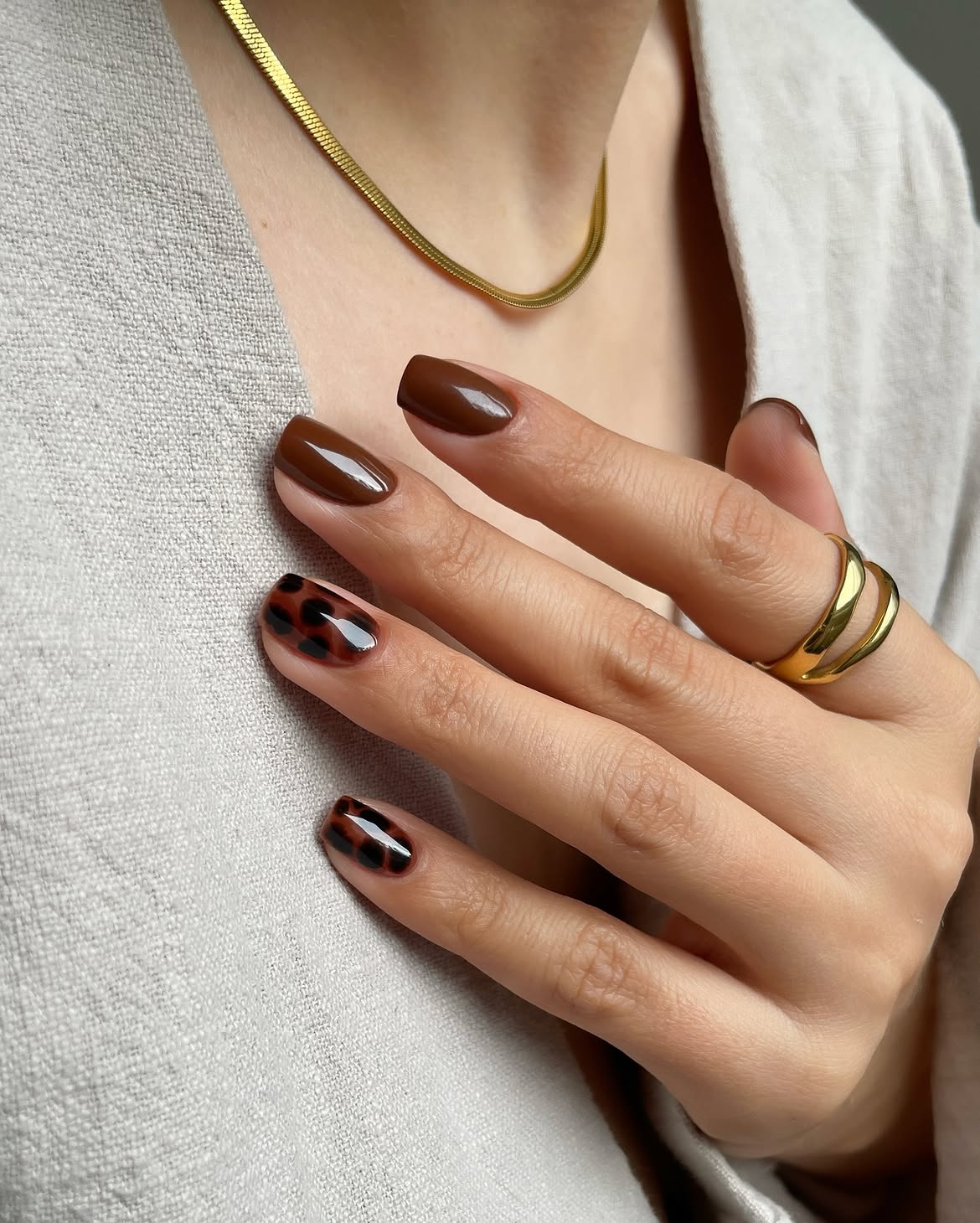 Glossy Chocolate Brown Leopard Print Nails