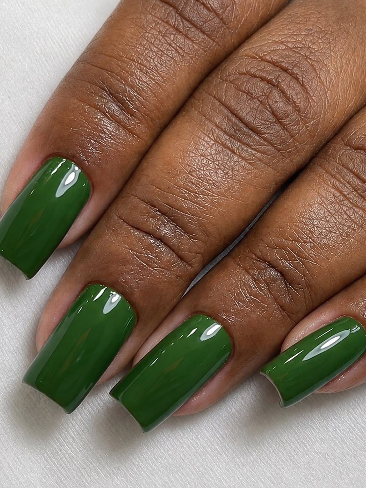 Glossy Emerald Green Square Nails