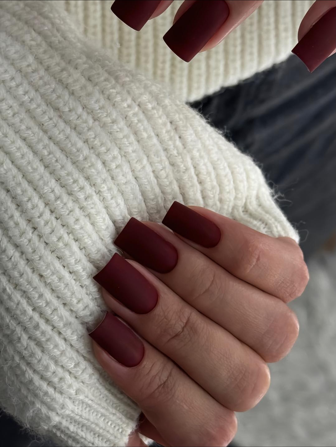 Matte Burgundy Square Fall Nails