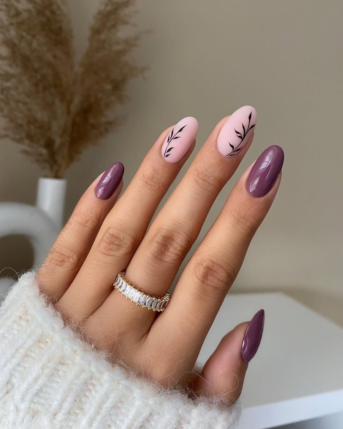Matte Plum and Pink Leaf Accent Nails