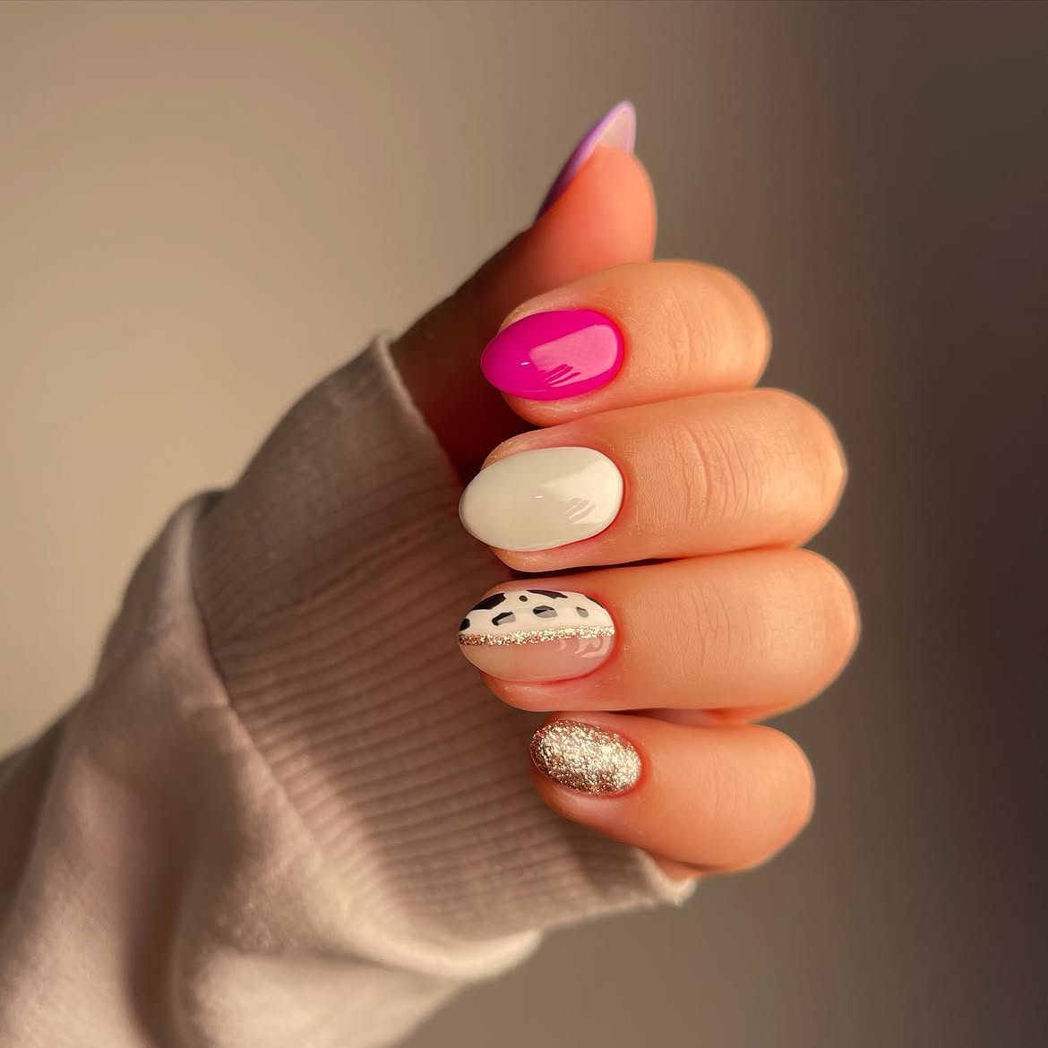Pink & Cow Print Ombre Glitter Nails