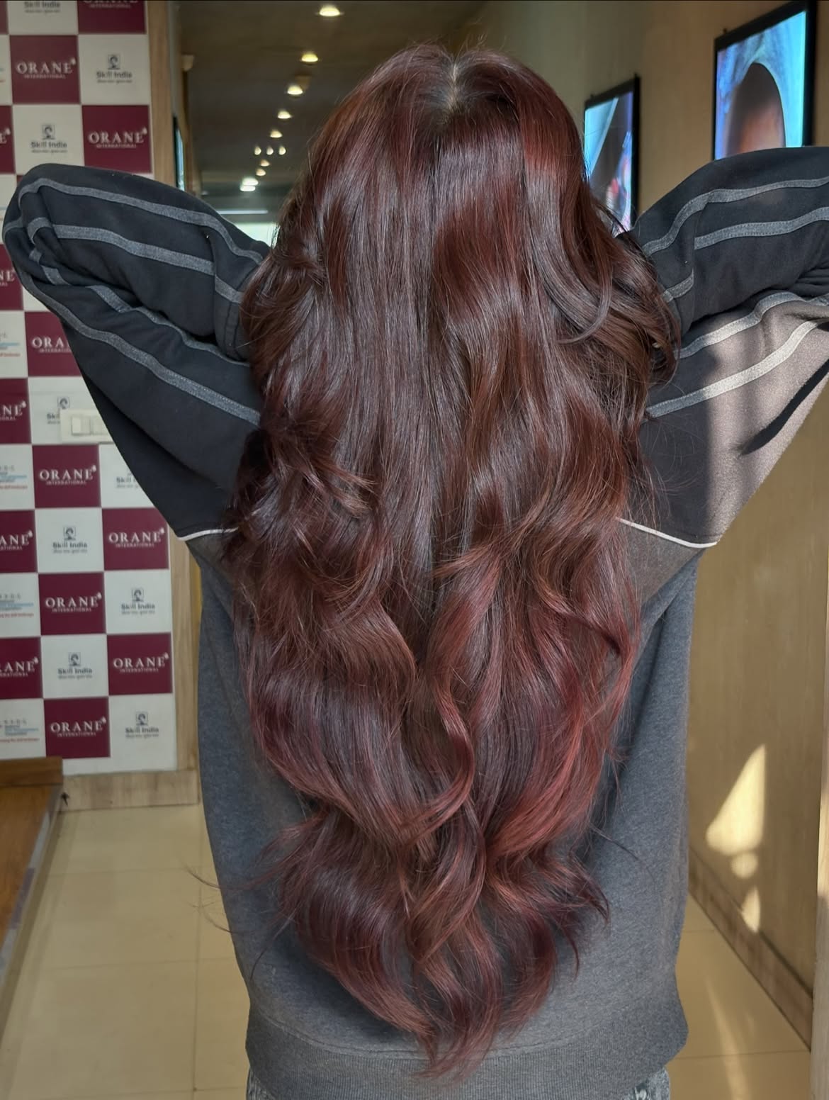 Rich Cherry Wine Waves With Subtle Red Undertones