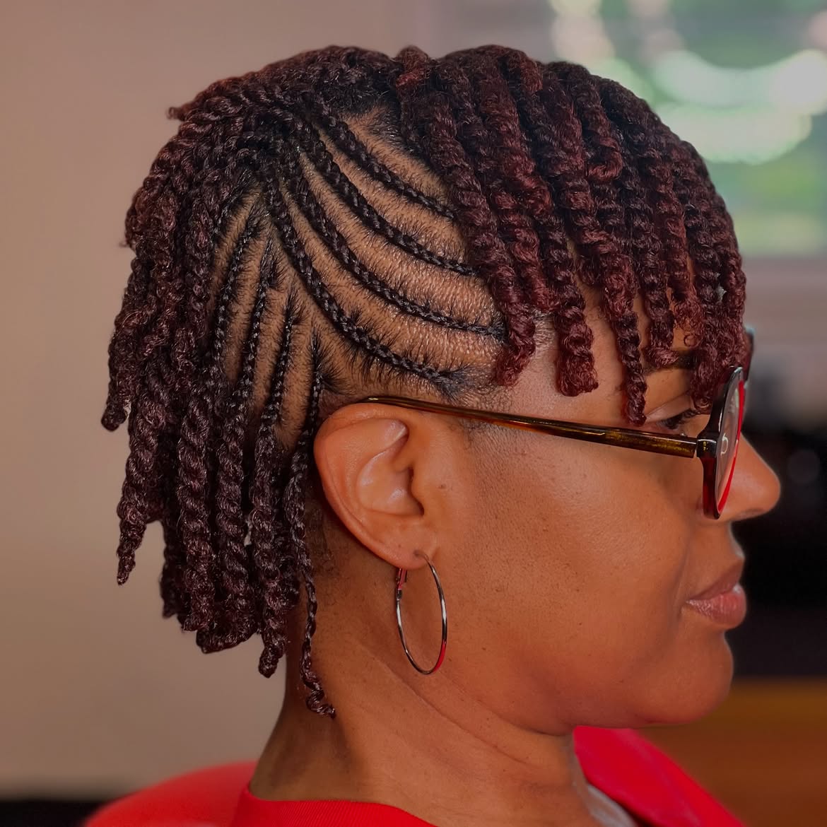 Short Two-Tone Twist Out With Side Braids