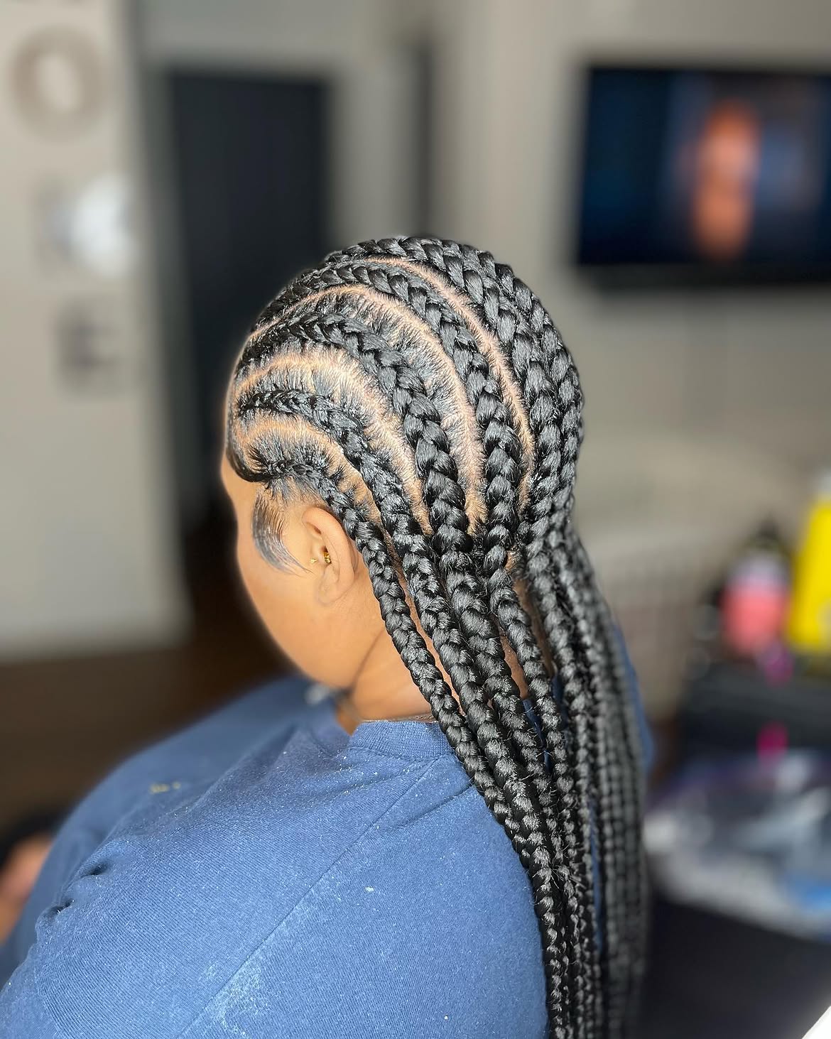 Sleek Feed-In Braids With Defined Edges