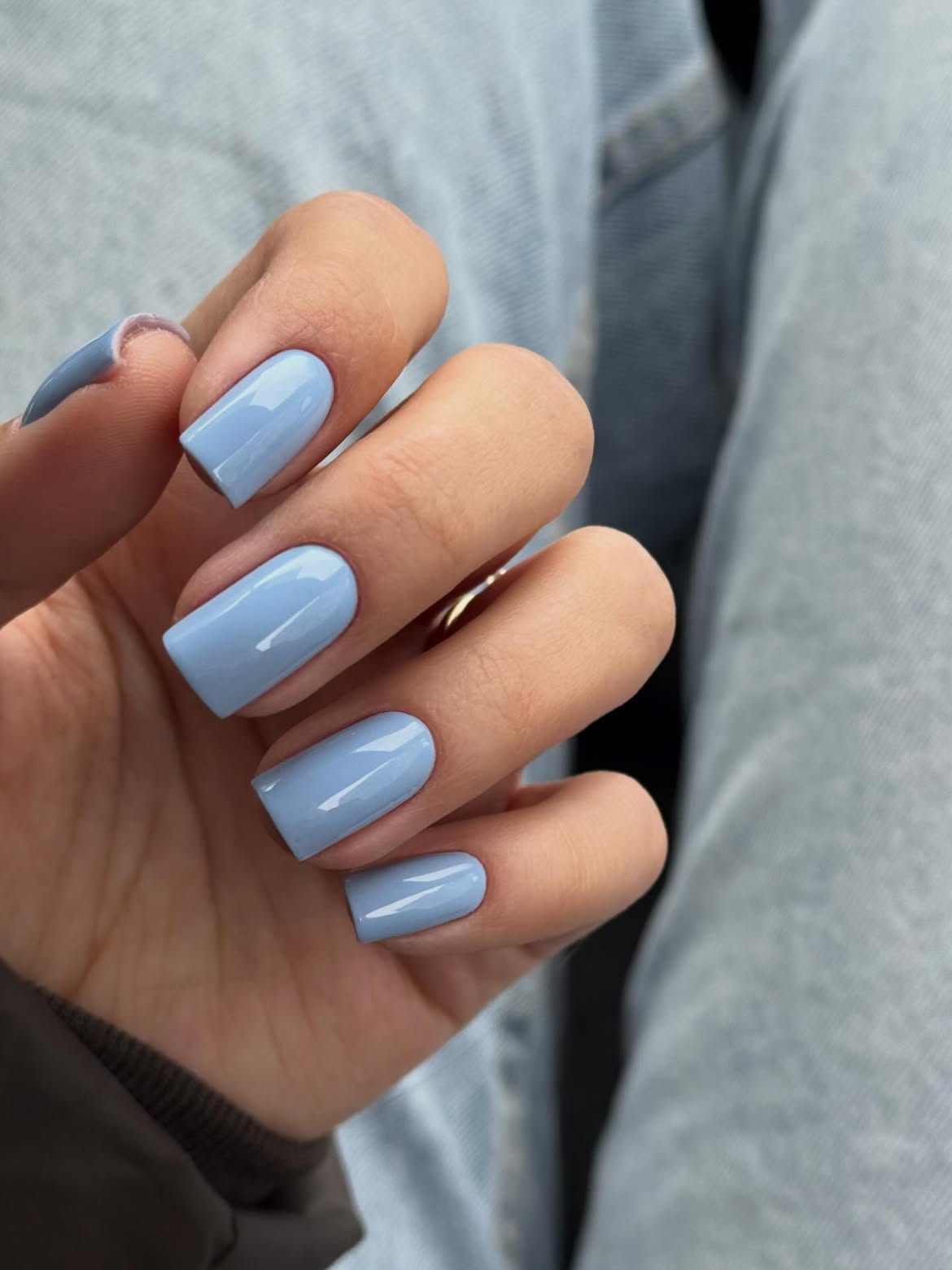 Soft Periwinkle Glossy Squoval Nails