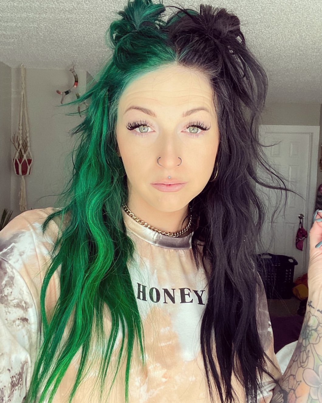 Split Dye Two-Tone Green and Black Hair