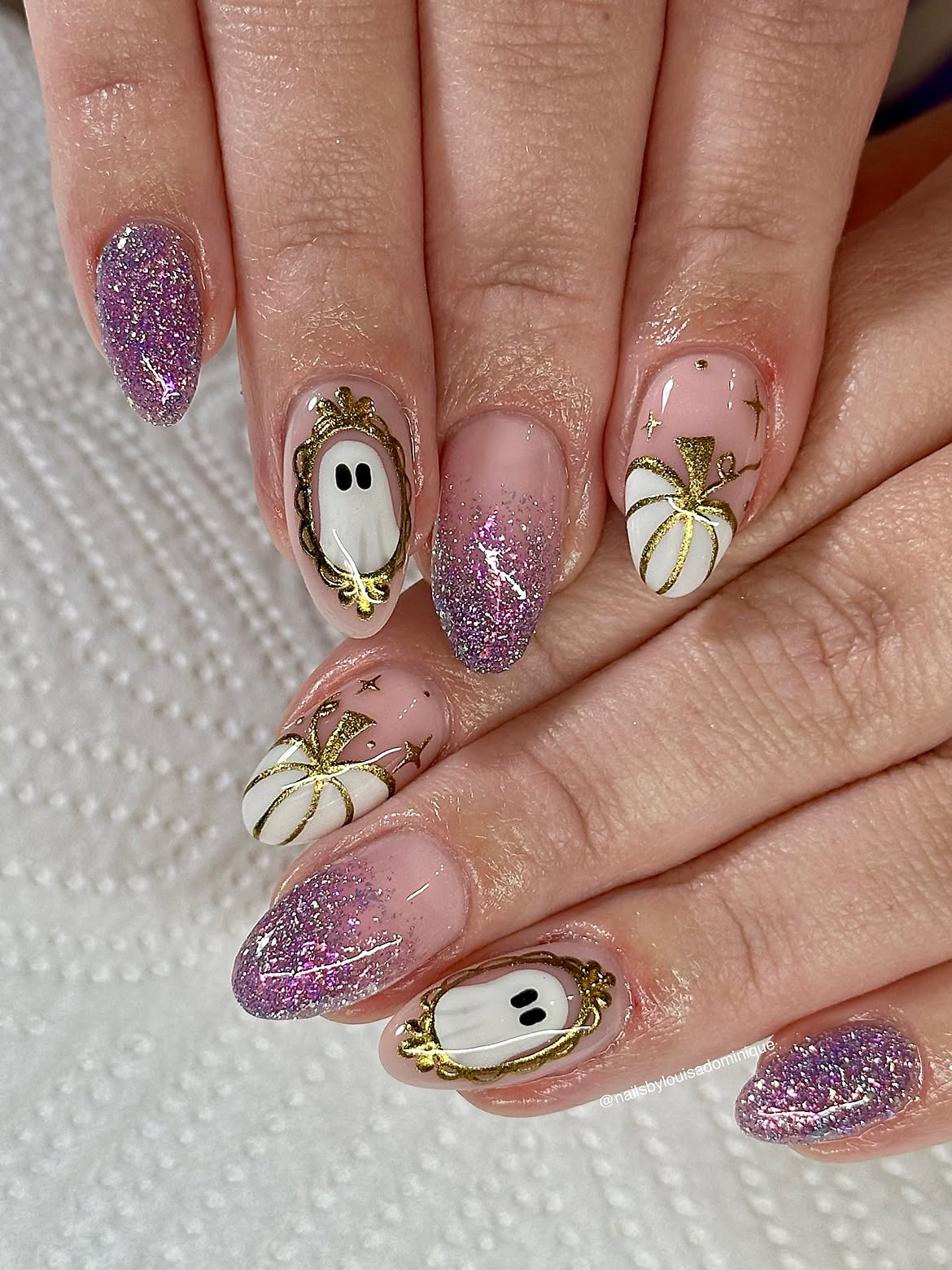 Spooky & Chic Halloween Ghost Pumpkin Nails