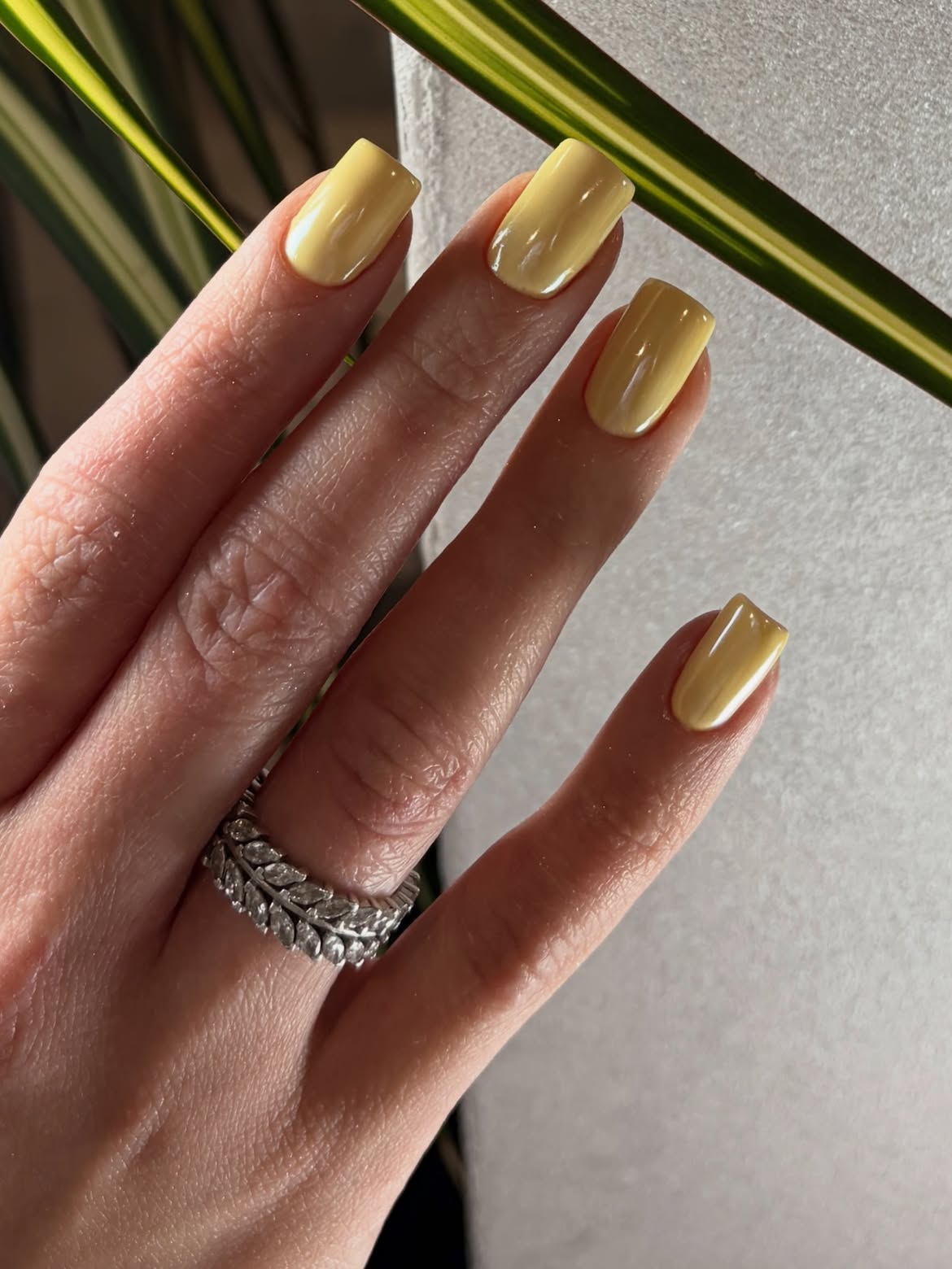 Sunny Buttercup Glossy Square Nails