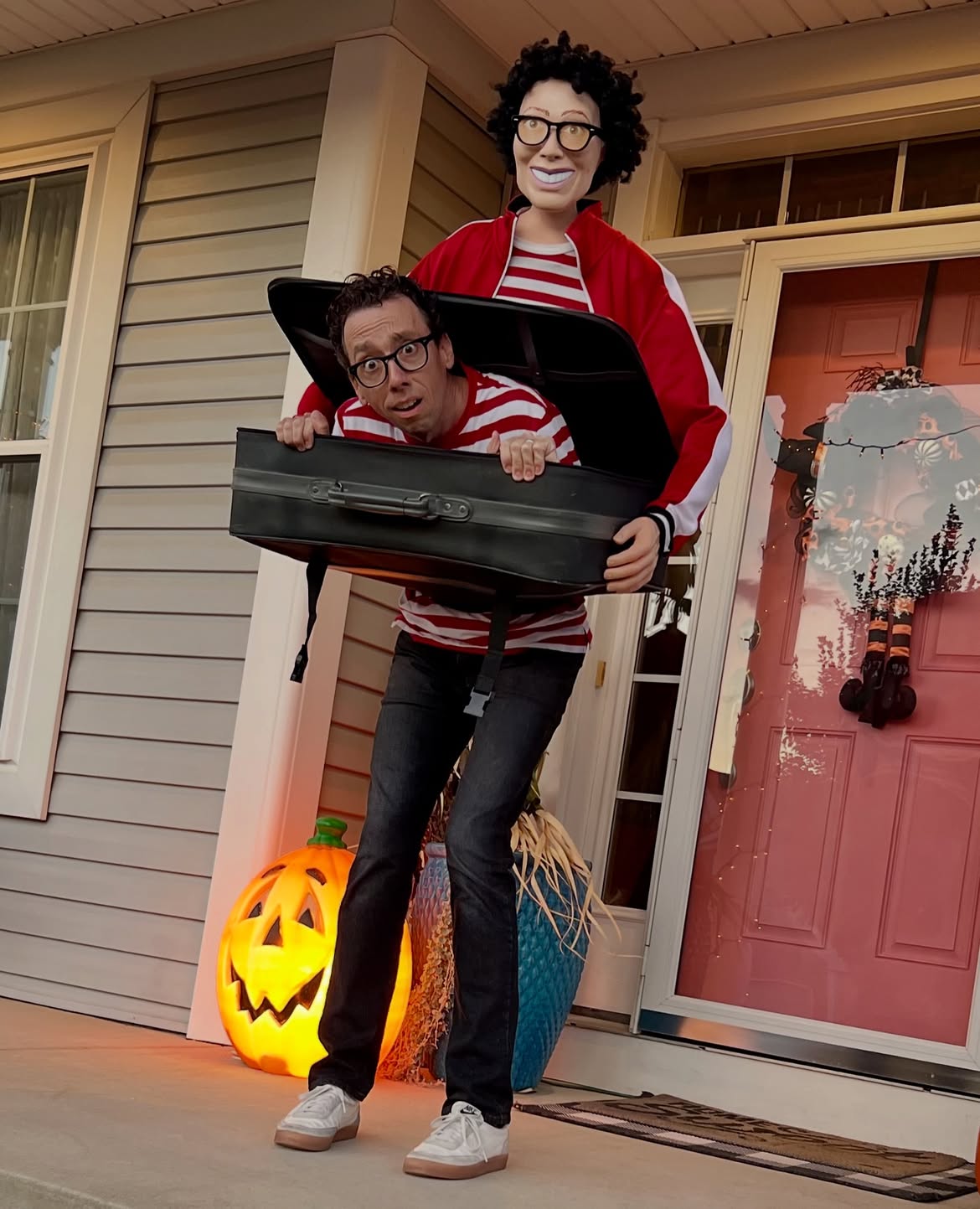 Wacky Tourist Carry-On Costume