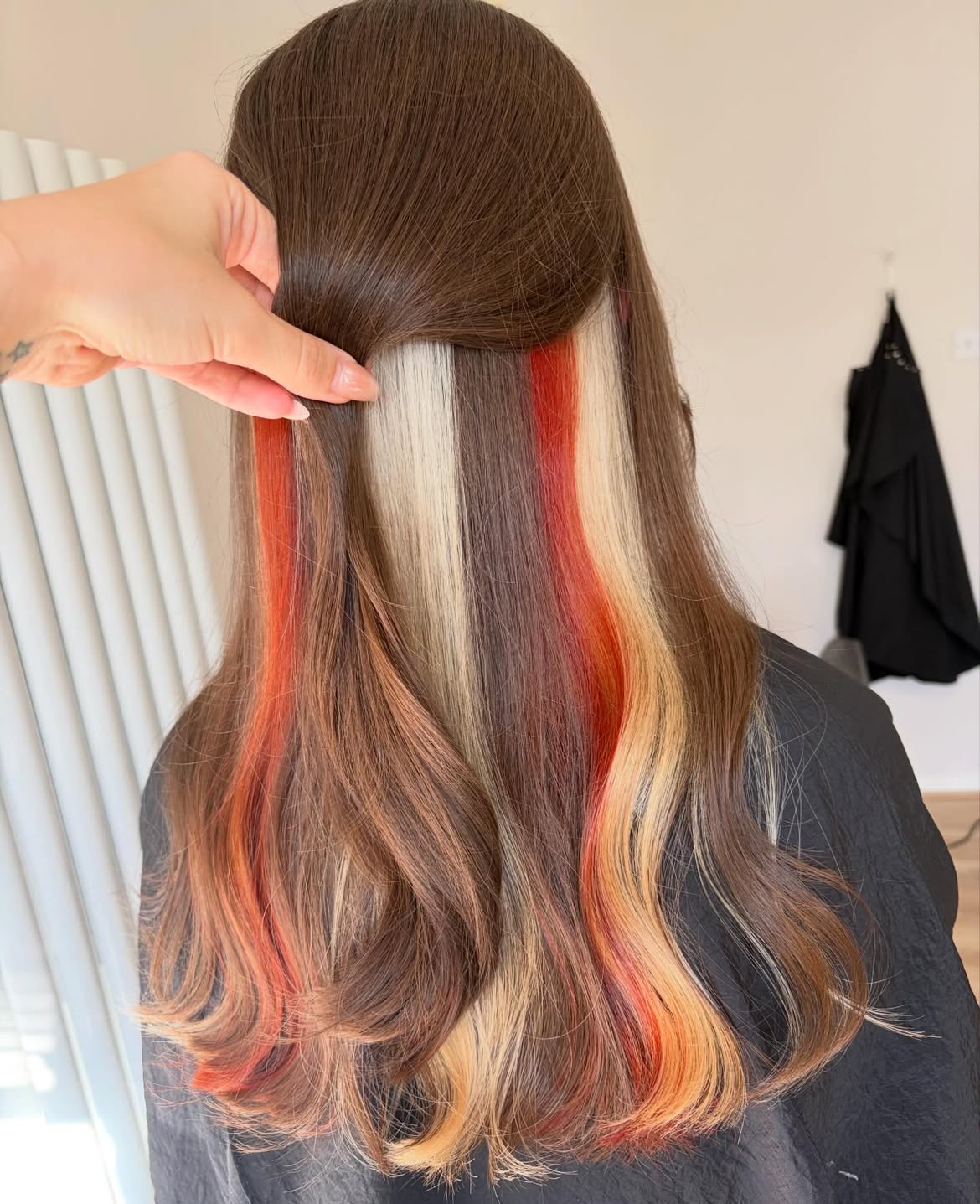 Warm Calico Peekaboo Streaks With Subtle Waves
