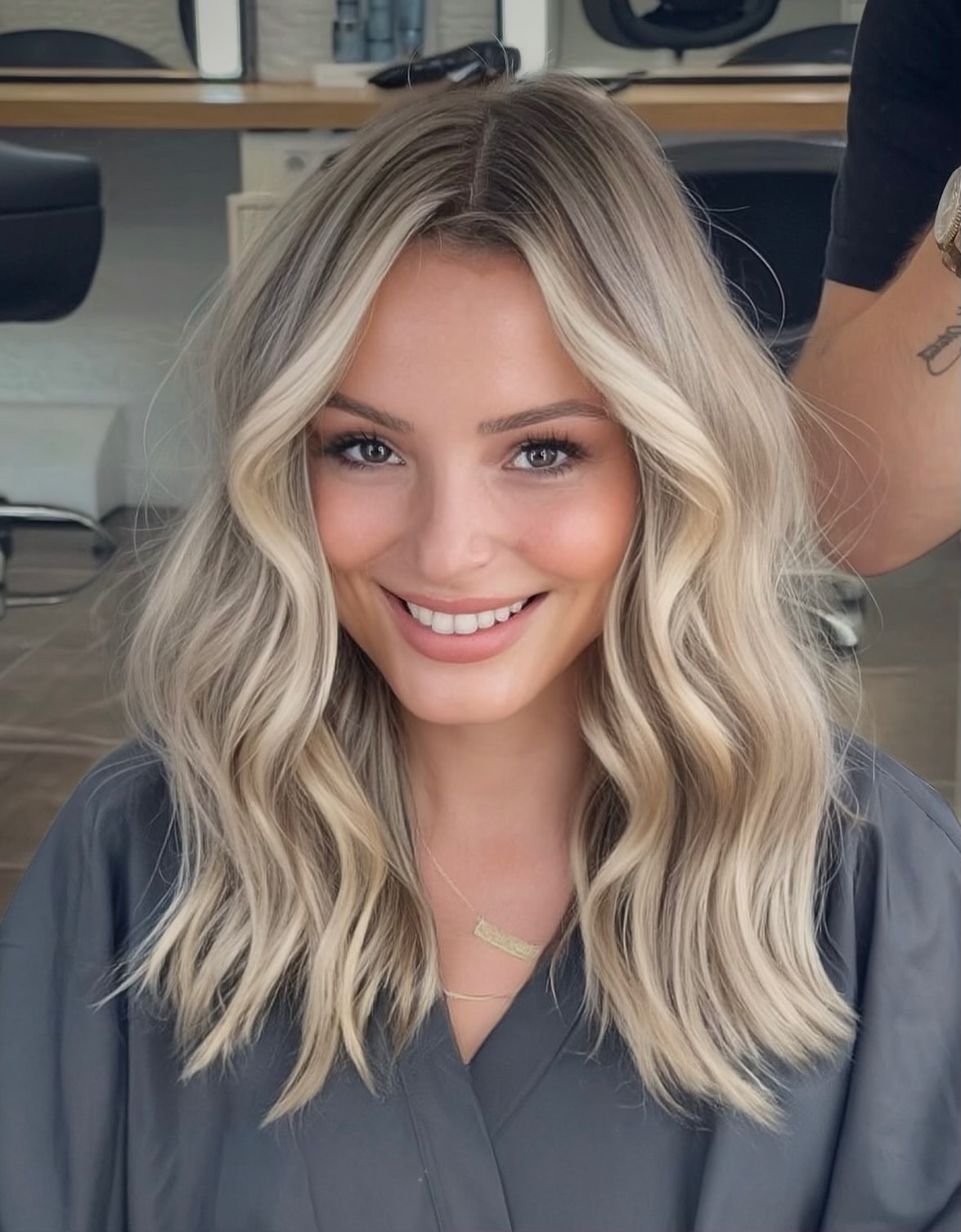 Bright Face Framing Highlights On Scandi Blonde Waves
