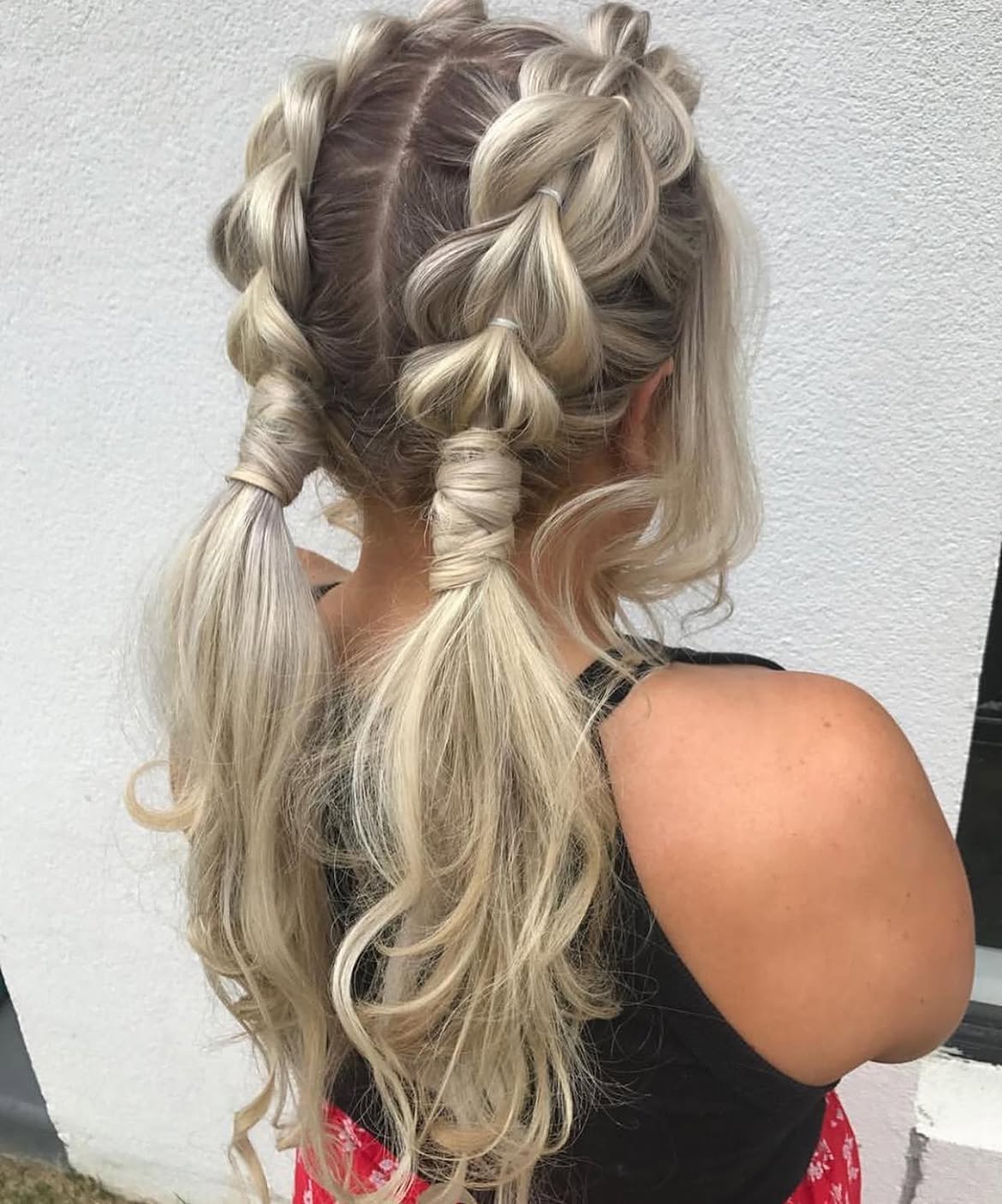 Bubble Braids With Loose Waves And Blonde Highlights