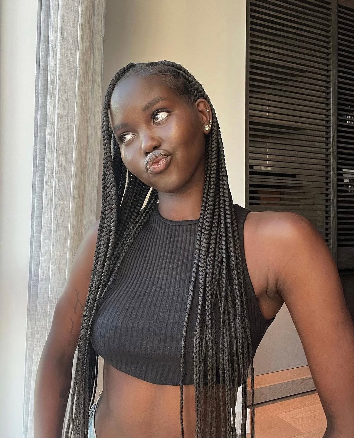 Classic Waist Length Knotless Box Braids