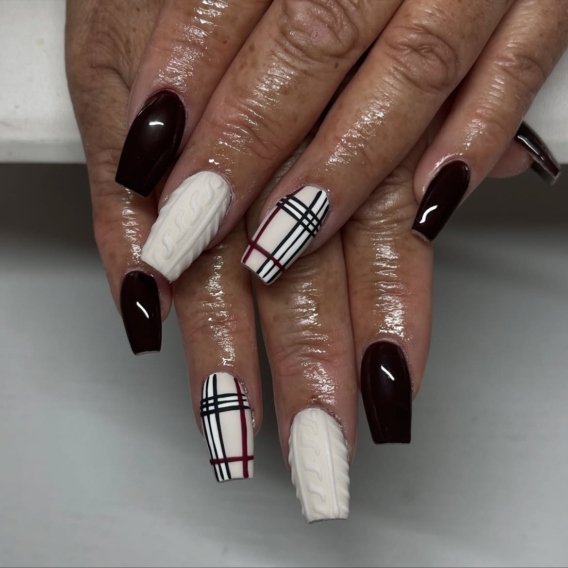 Cozy Plaid & Cable Knit Coffin Nails