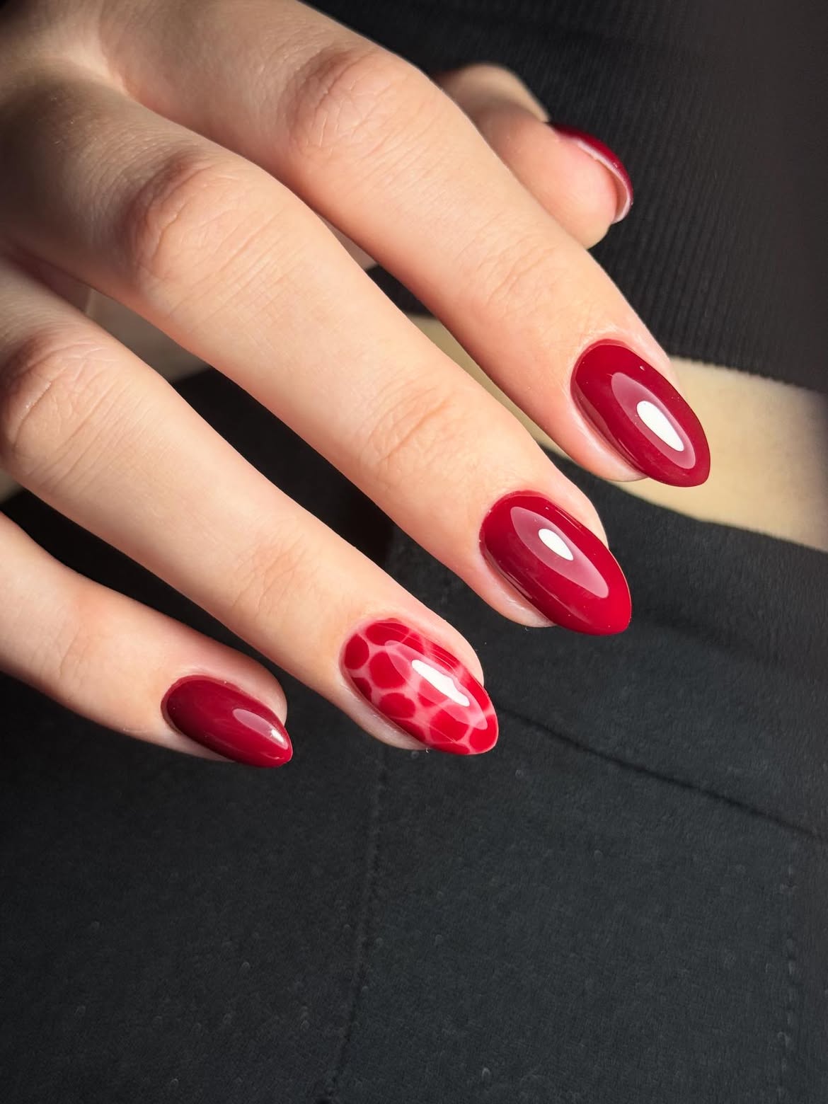 Deep Cherry Red Alligator Skin Accent Nails